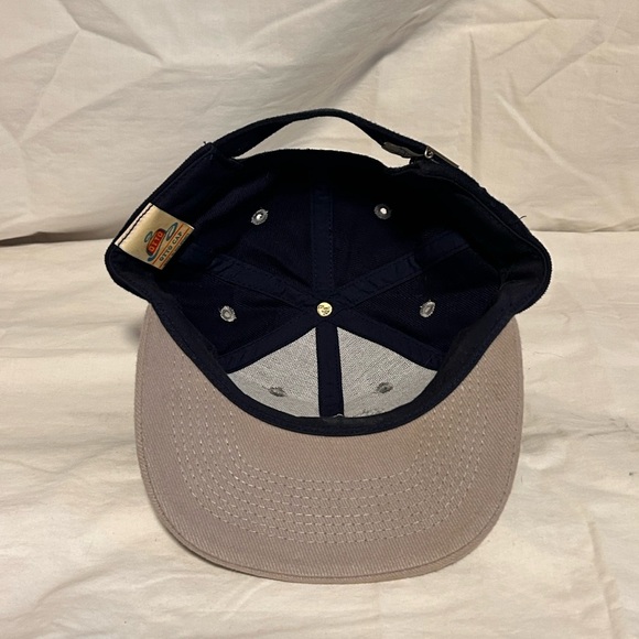 Silver legacy Reno baseball cap - Picture 7 of 8